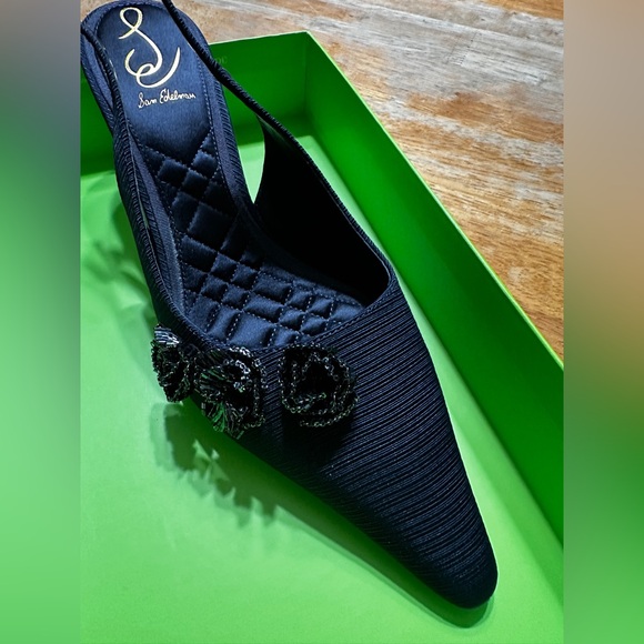 Sam Edelman Navy Textured Slingback Heels - Picture 1 of 7